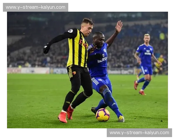 绿茵场的“平民史诗”：当伊普斯维奇的浪漫主义遇上布伦特福德的精密算法