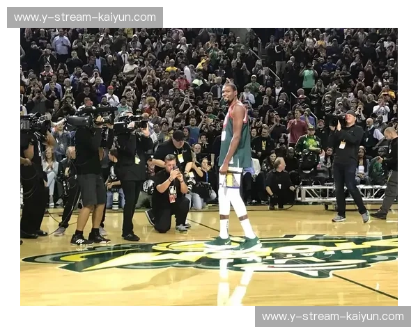 西雅图的雨，伦敦的铁：两座城市，一场关于足球与生活的浪漫遐想